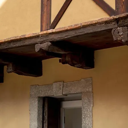 Il Nido Del Castello Апартаменты *